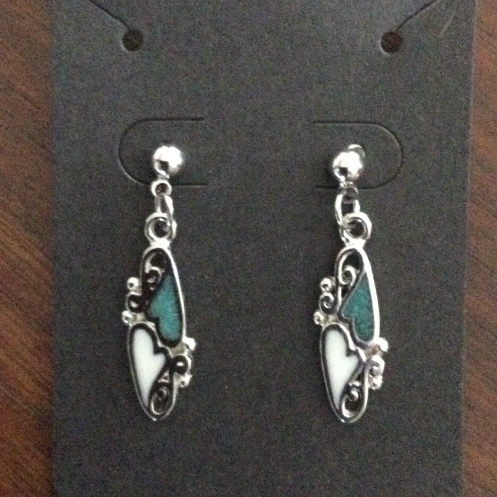 Jewelry - Picture 2 of 4